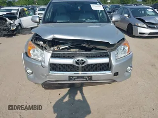 2012 Toyota RAV4 Limited z VIN JTMDF4DV7CD045172, wystawiony jako IAAI lot #42362169 z przebiegiem 140 567 mil mil oraz . Historia ofert i sprzedaży dostępna na DreamBid. Obrazek 6.