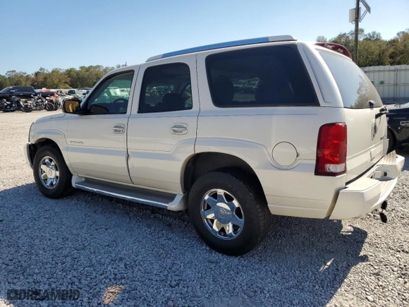 2005 Cadillac Escalade with VIN 1GYEC63N95R270512, listed as a Copart auction lot 77233714 with 120,722 mi miles and Salvage Title. Bid and sale history available at carsss.com. Image 2.