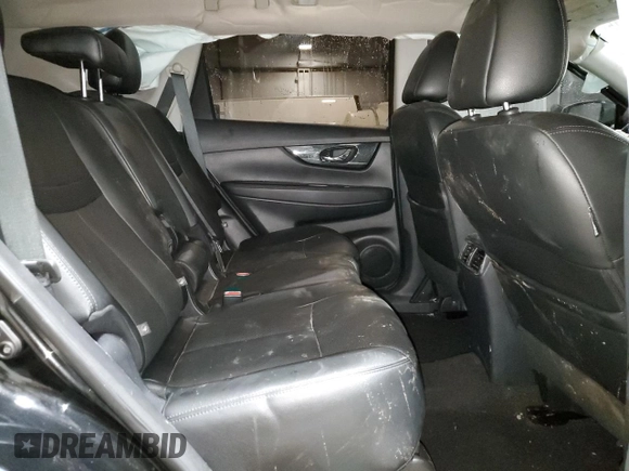 2017 Nissan Rogue SL z VIN 5N1AT2MV9HC798355, wystawiony jako Copart lot #46107415 z przebiegiem 101 683 mil mil oraz Szkoda całkowita • Salvage title. Historia ofert i sprzedaży dostępna na DreamBid. Obrazek 11.