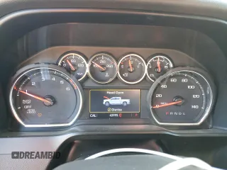 2020 Chevrolet Silverado 1500 LT with VIN 3GCPWCET6LG195457, listed as a Copart auction lot 88334585 with 43,995 mi miles and Salvage Title. Bid and sale history available at DreamBid. Image 9.