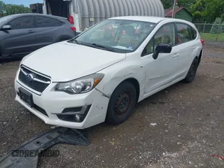2015 Subaru Impreza 2.0i z VIN JF1GPAA68F8308519, wystawiony jako IAAI lot #42290716 z przebiegiem 59 110 mil mil oraz . Historia ofert i sprzedaży dostępna na DreamBid. Obrazek 2.