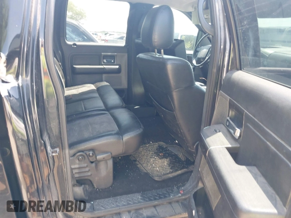 2007 Ford F-150 XLT z VIN 1FTPW14V47KD26004, wystawiony jako IAAI lot #42482463 z przebiegiem 275 392 mil mil oraz . Historia ofert i sprzedaży dostępna na DreamBid. Obrazek 8.