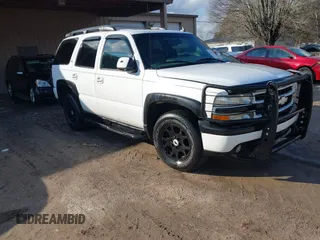 2006 Chevrolet Tahoe Z71 with VIN 1GNEK13T16R145104, listed as a IAAI auction lot 41364369 with 263,864 mi miles. Bid and sale history available at carsss.com. Image 1.