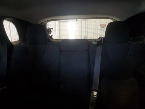 2019 Jeep Cherokee Latitude with VIN 1C4PJMCX0KD156840, listed as a Copart auction lot 56309475 with 25,320 mi miles and Salvage title. Bid and sale history available at DreamBid. Image 10.