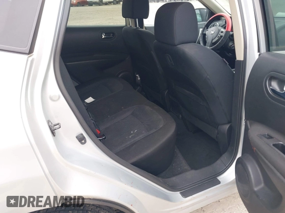 2013 Nissan Rogue S with VIN JN8AS5MTXDW043607, listed as a IAAI auction lot 41795965 with 132,741 mi miles. Bid and sale history available at carsss.com. Image 8.