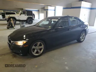 2014 BMW 3 Series 320i xDrive z VIN WBA3C3C55EF984647, wystawiony jako Copart lot #58936005 z przebiegiem 103 180 mil mil oraz Szkoda całkowita • Salvage title. Historia ofert i sprzedaży dostępna na DreamBid. Obrazek 1.