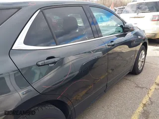 2020 Chevrolet Equinox LT with VIN 2GNAXJEV4L6162520, listed as a IAAI auction lot 40941503 with 103,841 mi miles. Bid and sale history available at carsss.com. Image 18.