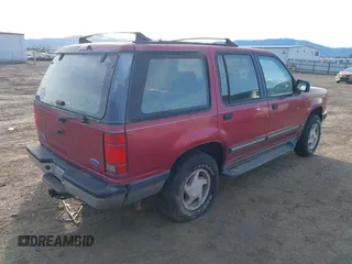 1994 Ford Explorer Eddie Bauer z VIN 1FMDU34X8RUB03358, wystawiony jako IAAI lot #41753389 z przebiegiem 2 084 mil mil oraz . Historia ofert i sprzedaży dostępna na DreamBid. Obrazek 4.