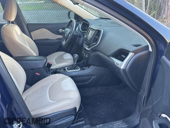 2016 Jeep Cherokee Altitude with VIN 1C4PJLAS7GW208431, listed as a Copart auction lot 61501525 with 126,107 mi miles and Salvage title. Bid and sale history available at DreamBid. Image 5.