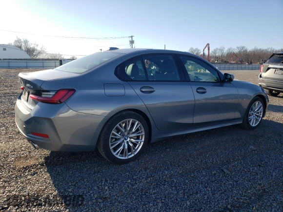 2023 BMW 3 Series 330e xDrive with VIN 3MW39FS0XP8C81322, listed as a Copart auction lot 47655915 with 12,650 mi miles and Salvage Title. Bid and sale history available at carsss.com. Image 3.