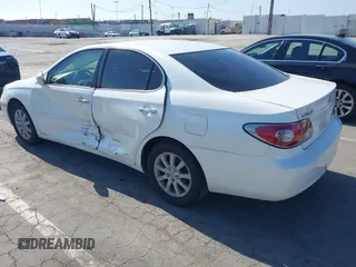 2004 Lexus ES 350 z VIN JTHBA30G145015196, wystawiony jako IAAI lot #42555752 z przebiegiem 202 541 mil mil oraz . Historia ofert i sprzedaży dostępna na DreamBid. Obrazek 3.
