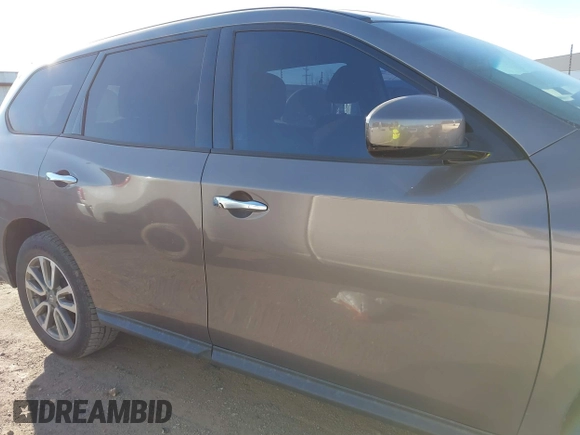 2013 Nissan Pathfinder SL with VIN 5N1AR2MN3DC645866, listed as a IAAI auction lot 41770295 with 155,113 mi miles. Bid and sale history available at carsss.com. Image 13.