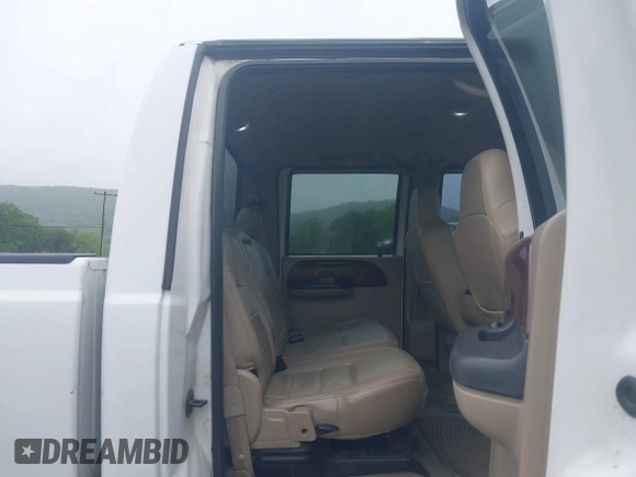 2006 Ford F-250 XL with VIN 1FTSW21P16EA63554, listed as a IAAI auction lot 42321307 with 253,267 mi miles and . Bid and sale history available at DreamBid. Image 8.
