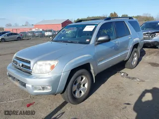 2005 Toyota 4Runner SR5 with VIN JTEBU14R650067166, listed as a IAAI auction lot 41760084 with 195,973 mi miles. Bid and sale history available at carsss.com. Image 18.