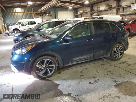 2019 Kia Niro Touring with VIN KNDCE3LC3K5233334, listed as a Copart auction lot 50331415 with 121,827 mi miles and Salvage Title. Bid and sale history available at carsss.com. Image 1.