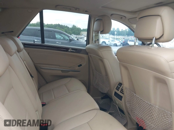 2011 Mercedes-Benz M 350 z VIN 4JGBB2FB3BA707190, wystawiony jako IAAI lot #42312280 z przebiegiem 196 676 mil mil oraz . Historia ofert i sprzedaży dostępna na DreamBid. Obrazek 8.