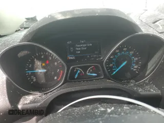 2016 Ford Escape SE z VIN 1FMCU9GX0GUC25252, wystawiony jako Copart lot #51181165 z przebiegiem 76 653 mil mil oraz Szkody całkowita. Historia ofert i sprzedaży dostępna na DreamBid. Obrazek 9.