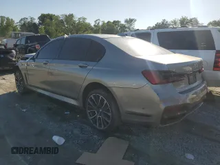 2021 BMW 7 Series 740i z VIN WBA7T2C08MCG07068, wystawiony jako Copart lot #58062205 z przebiegiem 37 121 mil mil oraz Czysty tytuł • Clean title. Historia ofert i sprzedaży dostępna na DreamBid. Obrazek 2.