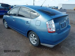 2010 Toyota Prius II with VIN JTDKN3DU5A0138384, listed as a IAAI auction lot 42169607 with 280,733 mi miles and . Bid and sale history available at DreamBid. Image 3.