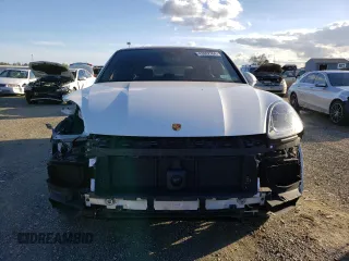 2022 Porsche Cayenne E-Hybrid Hybrid with VIN WP1BE2AY4NDA51204, listed as a Copart auction lot 43802764 with 22,538 mi miles and . Bid and sale history available at DreamBid. Image 5.