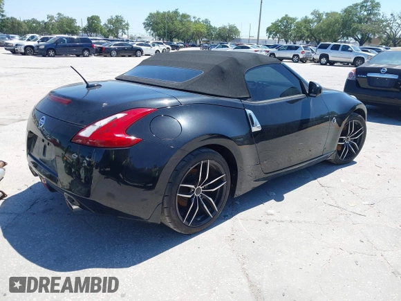 2017 Nissan 370Z Touring with VIN JN1AZ4FHXHM940571, listed as a IAAI auction lot 42062855 with 1 mi miles. Bid and sale history available at carsss.com. Image 4.