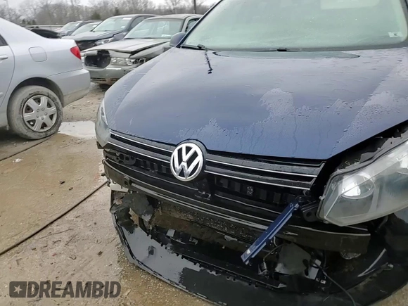 2013 Volkswagen Jetta TDI w/Sunroof & Nav с VIN 3VWPL7AJ3DM635803, выставлен на аукционе Copart как лот 45027775 с пробегом 169 235 миль миль и Списание • Salvage title. История ставок и продаж доступна на DreamBid. Изображение 13.