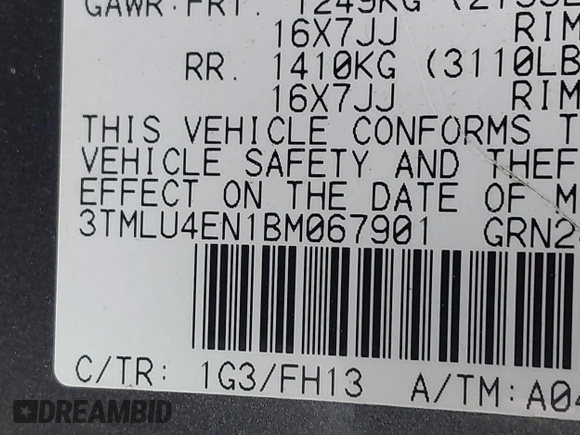 2011 Toyota Tacoma with VIN 3TMLU4EN1BM067901, listed as a IAAI auction lot 42043408 with 186,499 mi miles and . Bid and sale history available at carsss.com. Image 9.