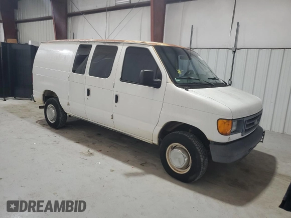 2006 Ford Econoline Cargo with VIN 1FTNE24L16DA80305, listed as a Copart auction lot 44340445 with 329,421 mi miles and Clean title. Bid and sale history available at DreamBid. Image 4.