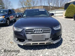2015 Audi allroad A4 Premium with VIN WA1TFAFL5FA010488, listed as a Copart auction lot 54483755 with 175,782 mi miles and Clean Title. Bid and sale history available at DreamBid. Image 5.