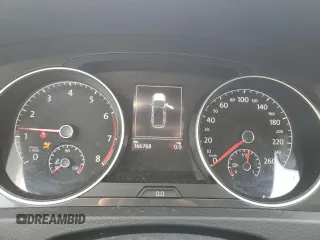 2019 Volkswagen Golf S z VIN 3VW117AU0KM522703, wystawiony jako Copart lot #60806215 z przebiegiem 166 768 mil mil oraz Szkoda całkowita • Salvage title. Historia ofert i sprzedaży dostępna na DreamBid. Obrazek 9.