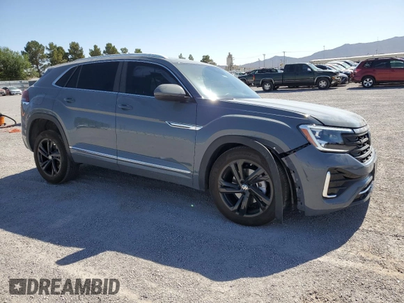 2024 Volkswagen Atlas SEL R-Line с VIN 1V2AE2CA8RC257164, выставлен на аукционе Copart как лот 55173735 с пробегом 2 906 миль миль и Списание • Salvage title. История ставок и продаж доступна на DreamBid. Изображение 4.