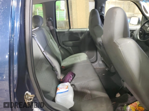 2005 Jeep Liberty Sport with VIN 1J4GL48K65W509415, listed as a Copart auction lot 88840445 with Not Provided miles and Salvage Title. Bid and sale history available at DreamBid. Image 11.