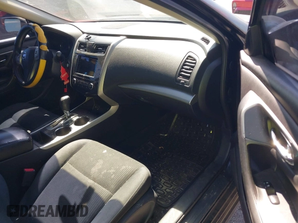 2015 Nissan Altima SV with VIN 1N4AL3AP2FC262107, listed as a IAAI auction lot 41776063 with 102,313 mi miles and . Bid and sale history available at DreamBid. Image 5.