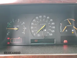 1995 Saab 9000 z VIN YS3CH65R3S1022550, wystawiony jako Copart lot #77462574 z przebiegiem 259 696 mil mil oraz Szkody całkowita. Historia ofert i sprzedaży dostępna na DreamBid. Obrazek 9.