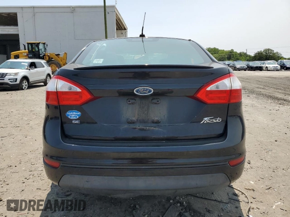 2014 Ford Fiesta SE z VIN 3FADP4BJ9EM176730, wystawiony jako Copart lot #58806365 z przebiegiem 93 814 mil mil oraz Szkoda całkowita • Salvage title. Historia ofert i sprzedaży dostępna na DreamBid. Obrazek 6.