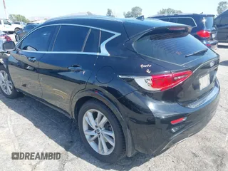 2018 Infiniti QX30 Premium with VIN SJKCH5CP9JA004522, listed as a IAAI auction lot 42277008 with 81,618 mi miles and . Bid and sale history available at DreamBid. Image 3.