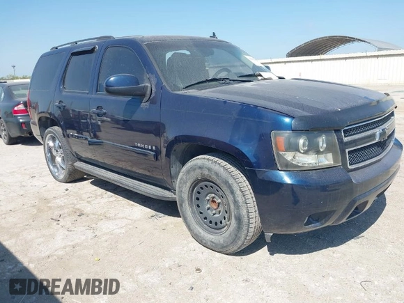 2007 Chevrolet Tahoe LTZ with VIN 1GNFC13017R285839, listed as a IAAI auction lot 42002091 with 210,039 mi miles and . Bid and sale history available at DreamBid. Image 1.