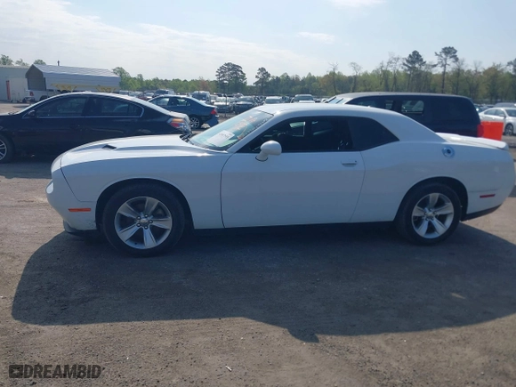 2021 Dodge Challenger SXT with VIN 2C3CDZAGXMH623245, listed as a IAAI auction lot 42007595 with 95,154 mi miles. Bid and sale history available at carsss.com. Image 14.