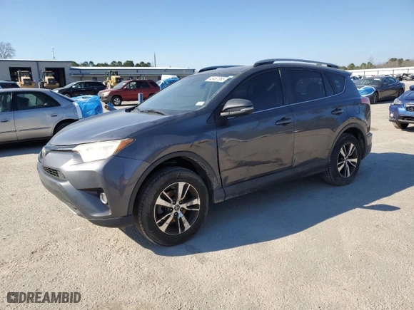 2018 Toyota RAV4 XLE with VIN JTMWFREVXJJ740121, listed as a Copart auction lot 46467085 with 100,648 mi miles and Salvage Title. Bid and sale history available at carsss.com. Image 1.