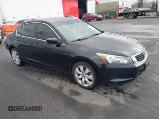 2010 Honda Accord EX-L z VIN 1HGCP2F84AA117708, wystawiony jako IAAI lot #41687904 z przebiegiem 151 120 mil mil oraz . Historia ofert i sprzedaży dostępna na DreamBid. Obrazek 1.