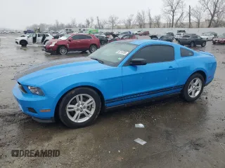 2012 Ford Mustang V6 Premium with VIN 1ZVBP8AM1C5264983, listed as a Copart auction lot 45213285 with 71,337 mi miles and Salvage Title. Bid and sale history available at carsss.com. Image 1.