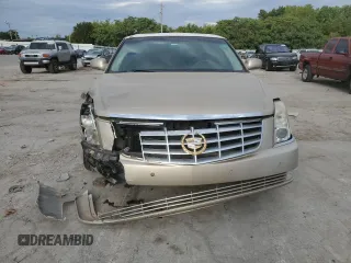 2006 Cadillac DTS 1SC z VIN 1G6KD57Y06U187282, wystawiony jako Copart lot #72627494 z przebiegiem 142 191 mil mil oraz Szkoda całkowita • Salvage title. Historia ofert i sprzedaży dostępna na DreamBid. Obrazek 5.