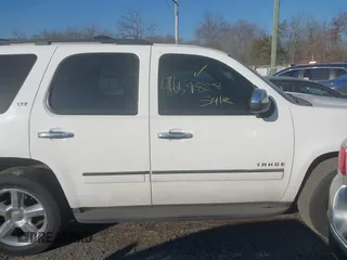 2010 Chevrolet Tahoe LTZ with VIN 1GNUKCE01AR197786, listed as a IAAI auction lot 41659828 with 288,151 mi miles and . Bid and sale history available at DreamBid. Image 13.