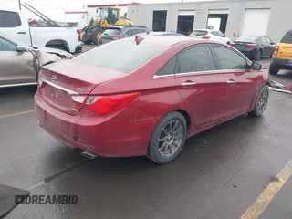 2011 Hyundai Sonata Limited with VIN 5NPEC4AB2BH256067, listed as a IAAI auction lot 41180409 with 166,349 mi miles and . Bid and sale history available at carsss.com. Image 4.