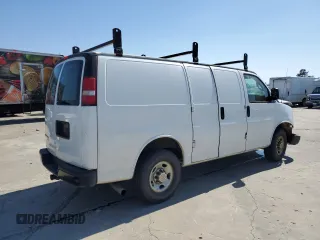 2016 Chevrolet Express Cargo with VIN 1GCWGAFF8G1131656, listed as a Copart auction lot 51832595 with 288,903 mi miles and Salvage title. Bid and sale history available at DreamBid. Image 3.