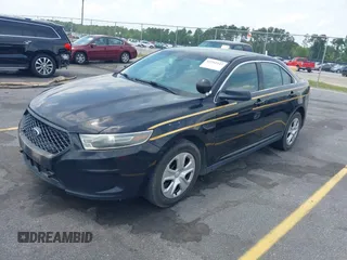 2015 Ford Police Interceptor с VIN 1FAHP2MKXFG190451, выставлен на аукционе IAAI как лот 42292347 с пробегом 121 164 миль миль и . История ставок и продаж доступна на DreamBid. Изображение 2.