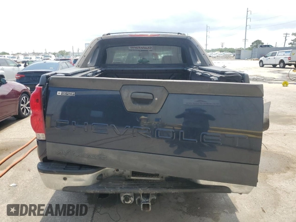 2004 Chevrolet Avalanche with VIN 3GNEC12T34G171585, listed as a Copart auction lot 54310515 with 262,495 mi miles and Salvage title. Bid and sale history available at DreamBid. Image 6.