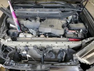 2019 Toyota 4Runner SR5 с VIN JTEZU5JR9K5204433, выставлен на аукционе Copart как лот 50941575 с пробегом 81 570 миль миль и Списание • Salvage title. История ставок и продаж доступна на DreamBid. Изображение 12.