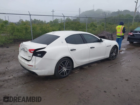 2018 Maserati Ghibli S Q4 z VIN ZAM57YTA5J1268683, wystawiony jako IAAI lot #42359671 z przebiegiem 54 981 mil mil oraz . Historia ofert i sprzedaży dostępna na DreamBid. Obrazek 4.