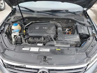 2016 Volkswagen Passat S z VIN 1VWAS7A31GC052520, wystawiony jako IAAI lot #41547408 z przebiegiem 129 730 mil mil oraz . Historia ofert i sprzedaży dostępna na DreamBid. Obrazek 10.